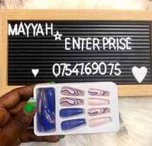 A picture of Press on nails