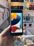 A picture of IPhone 7 128gb at 350K