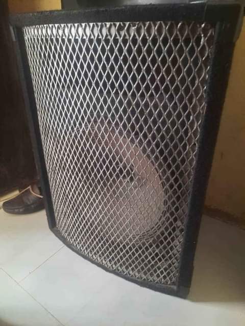 speakers