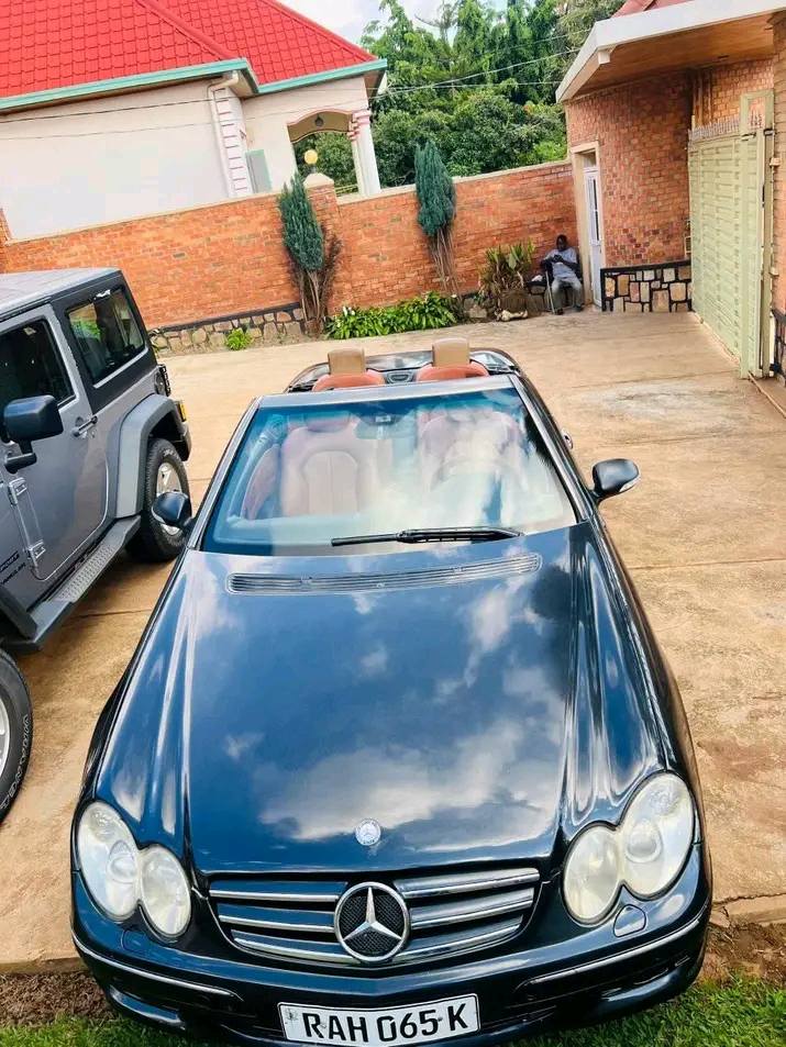 A picture of Car for sale Benz compressor Transmission Automatic Year 2005 Price