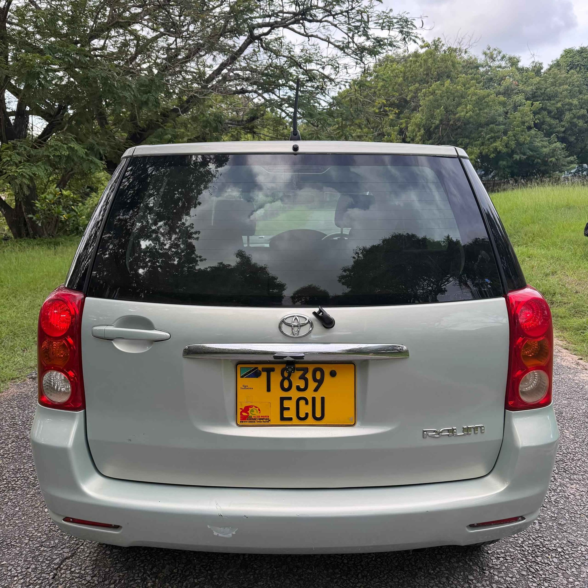 A picture of TOYOTA RAUM