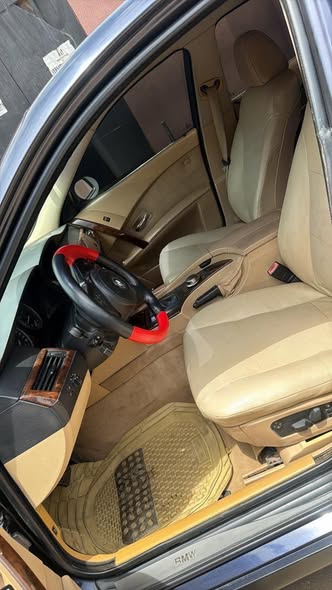 A picture of 2007 BMW E60