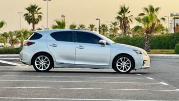 A picture of CT200 hybrid