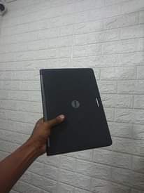 A picture of slim laptop Dell core 2duo