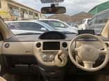 A picture of Toyota sienta 2010
