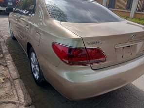A picture of Direct Tokunbo Lexus Es350 2005 model accident free full option