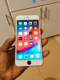 A picture of iPhone 6 plus 32gb