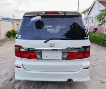A picture of TOYOTA ALPHARD BEI...........22.5M