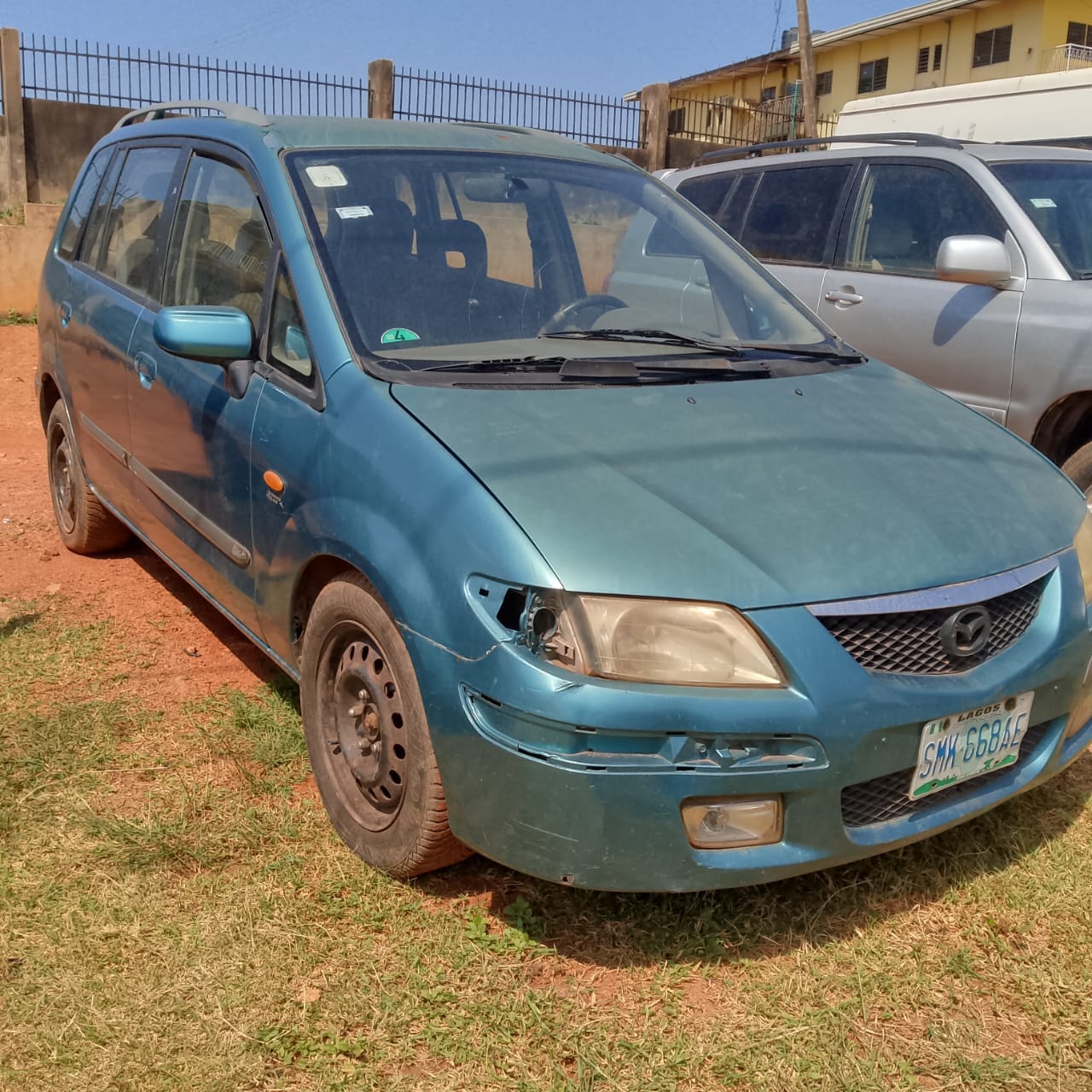 A picture of Camry