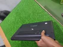 A picture of Core i5 ram8gb 512ssd charge 4hrs 
