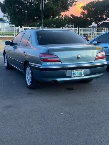 A picture of Quick sale urgent money needed 2004 model 406 in sublime