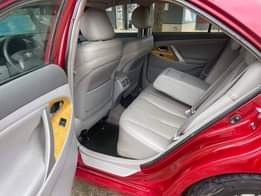 A picture of Unregistered 2011 Toyota Camry Available Keyless Alloy rims open roof