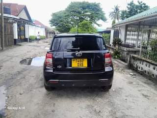 A picture of Inauzwa Gari ni kama mpya kwa maana muda mwingi linakua