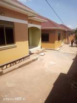 A picture of HOUSE For RENT