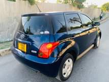 A picture of Toyota ist
