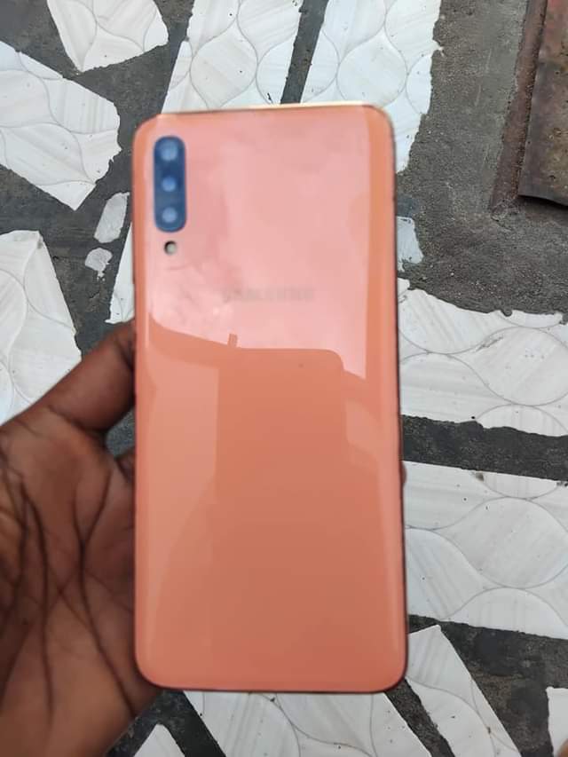 A picture of Jipatie samsung A70
