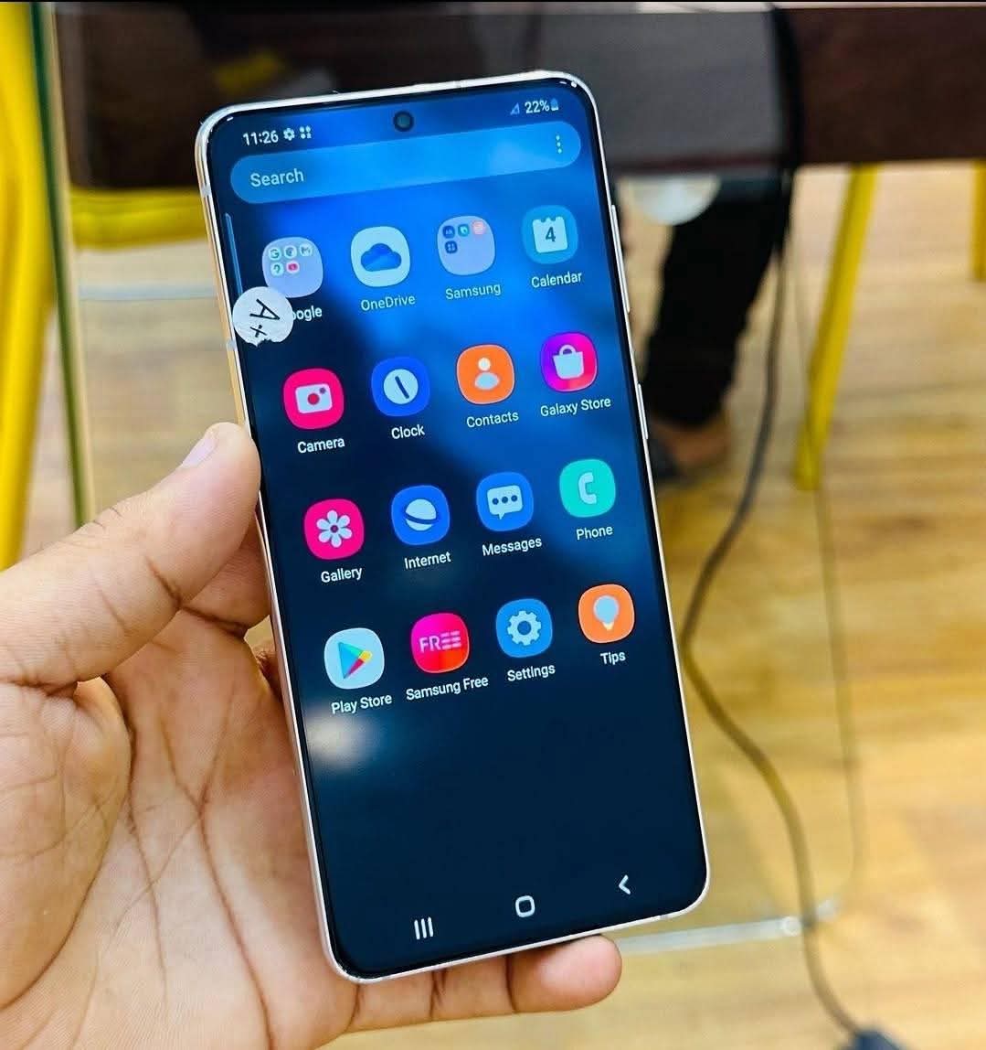 A picture of Samsung Galaxy S21 5G
