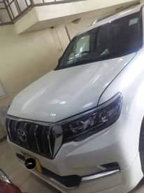 A picture of 2011 Toyota Prado