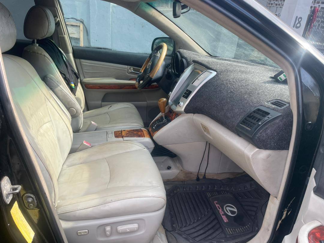 A picture of Lexus Rx 350 2008 awoof dealer deal