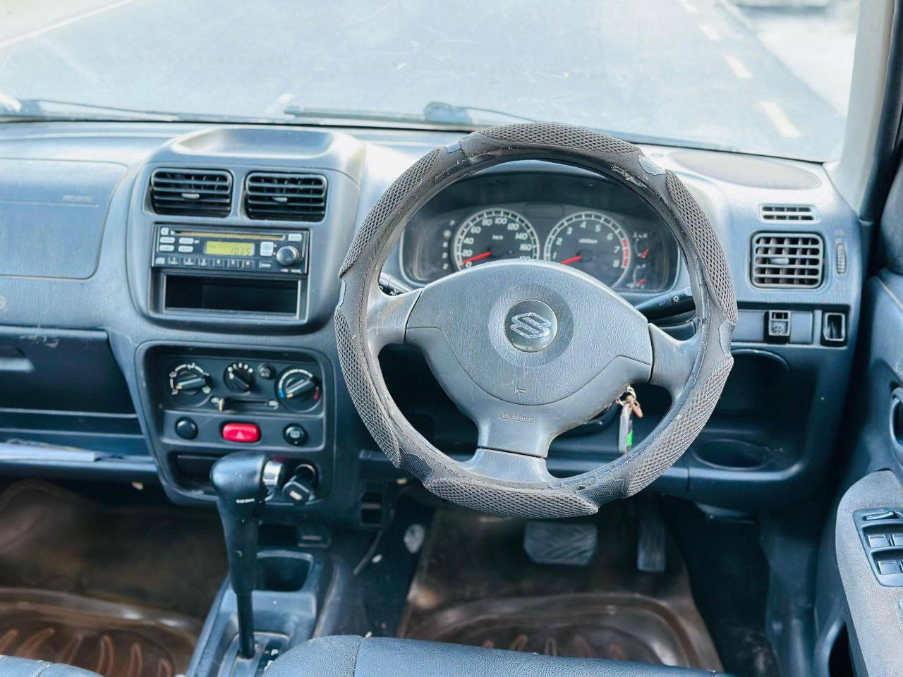 A picture of SUZUKI SWIFT