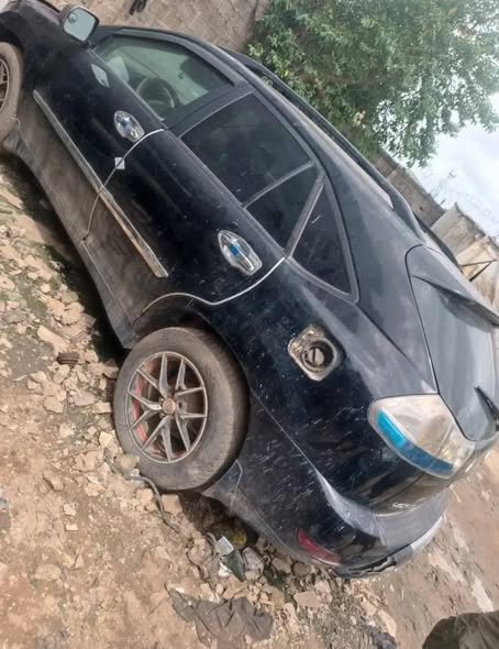 A picture of Lexus Rx350 09