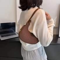 A picture of Poch Handbags