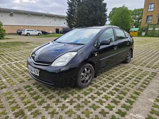 A picture of 2008 TOYOTA HYBIRD AUTOMATIC LOW MILE AGE SATNAV BLUETOOTH CAMERA