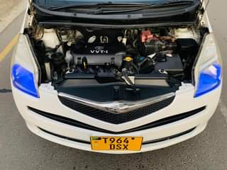 A picture of TOYOTA RACTIS
