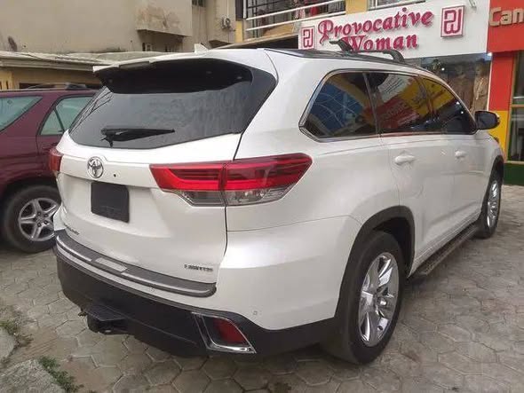 A picture of FEW MONTHS USED TOYOTA HIGHLANDER 2018