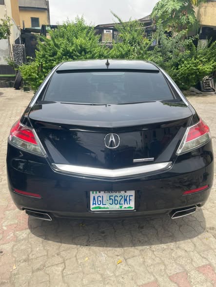 A picture of Acura