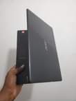 A picture of Compaq laptop