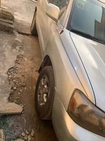 A picture of Toyota Highlander 2005model 3rows