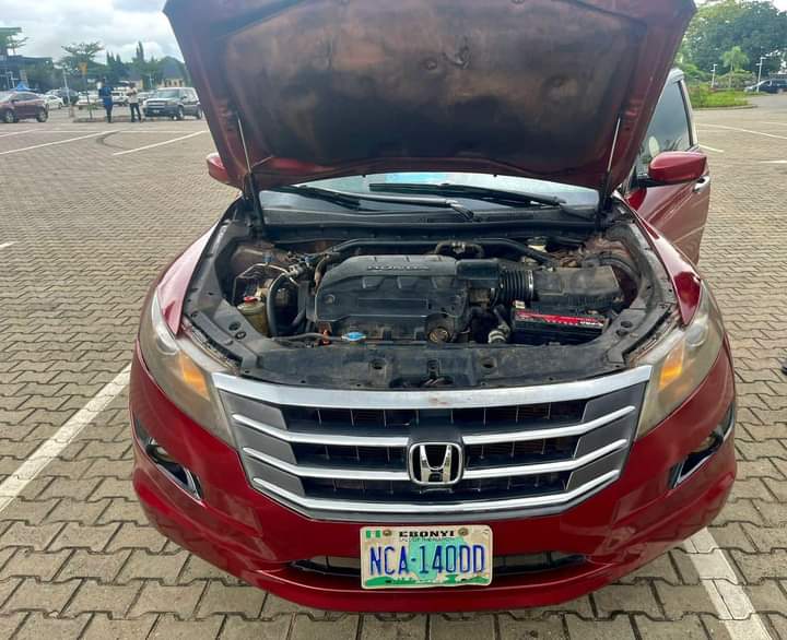 A picture of Admin please approve 2010 Honda crosstour Untampered engine Untampered gear