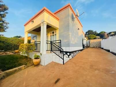 kinyinya accommodation
