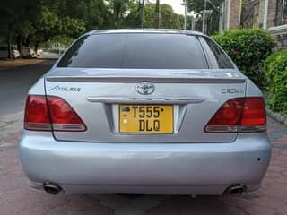 A picture of Toyota Crown