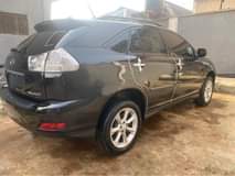 A picture of Lexus Rx350
