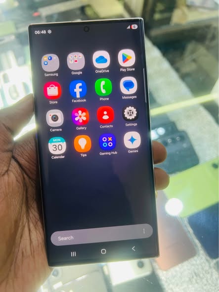 A picture of SAMSUNG GALAXY S23 ULTRA