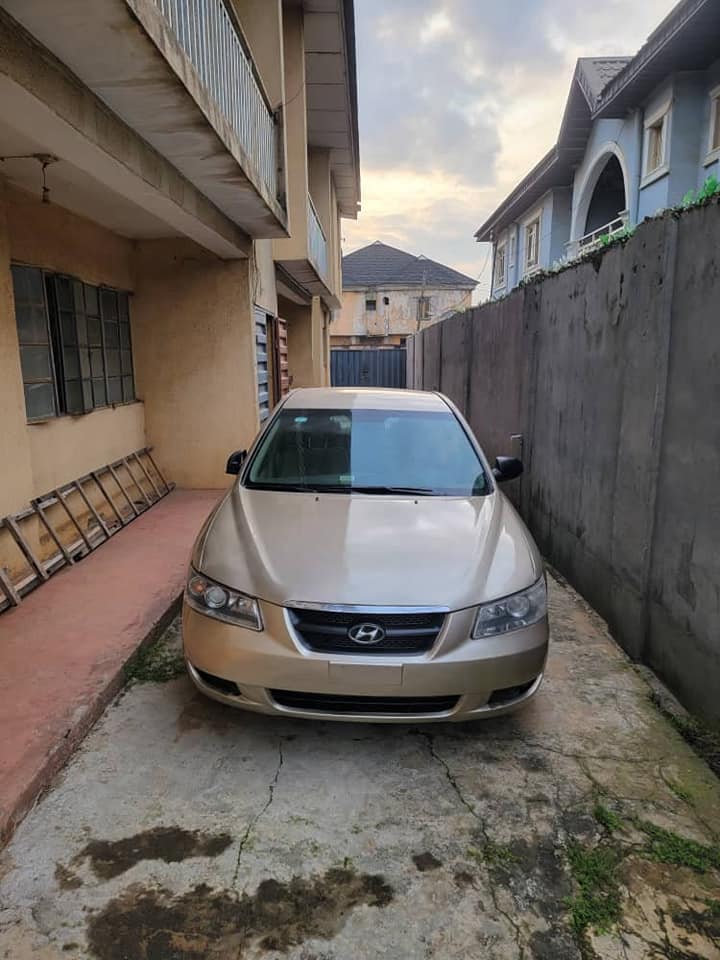 A picture of Hyundai sonata 2007 Engine Gear and Ac working perfectly 2.5M