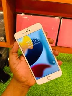 A picture of 7 plus gb 128 310 000 offer chap