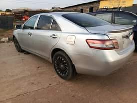 A picture of Toyota Camry 08