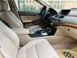 A picture of Clean use Honda not registered price 2 5m everything intact