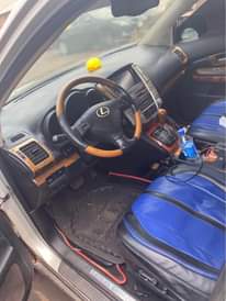 A picture of Rx350 for sell