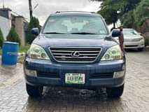 A picture of Lexus GX460 2005 model 8 month used with good engine