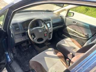 A picture of 2003 Honda Stream