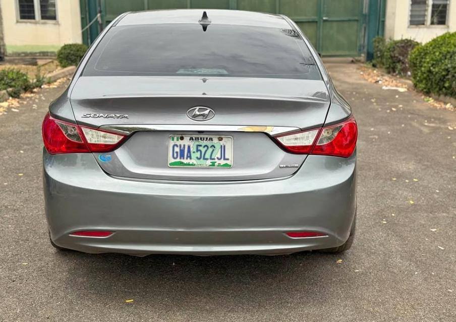 A picture of 2012 Hyundai Sonata LS