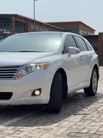 A picture of Pre Used Toyota Venza 2010 model
