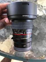 nikon