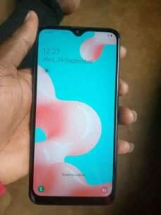 A picture of Samsung a10s
