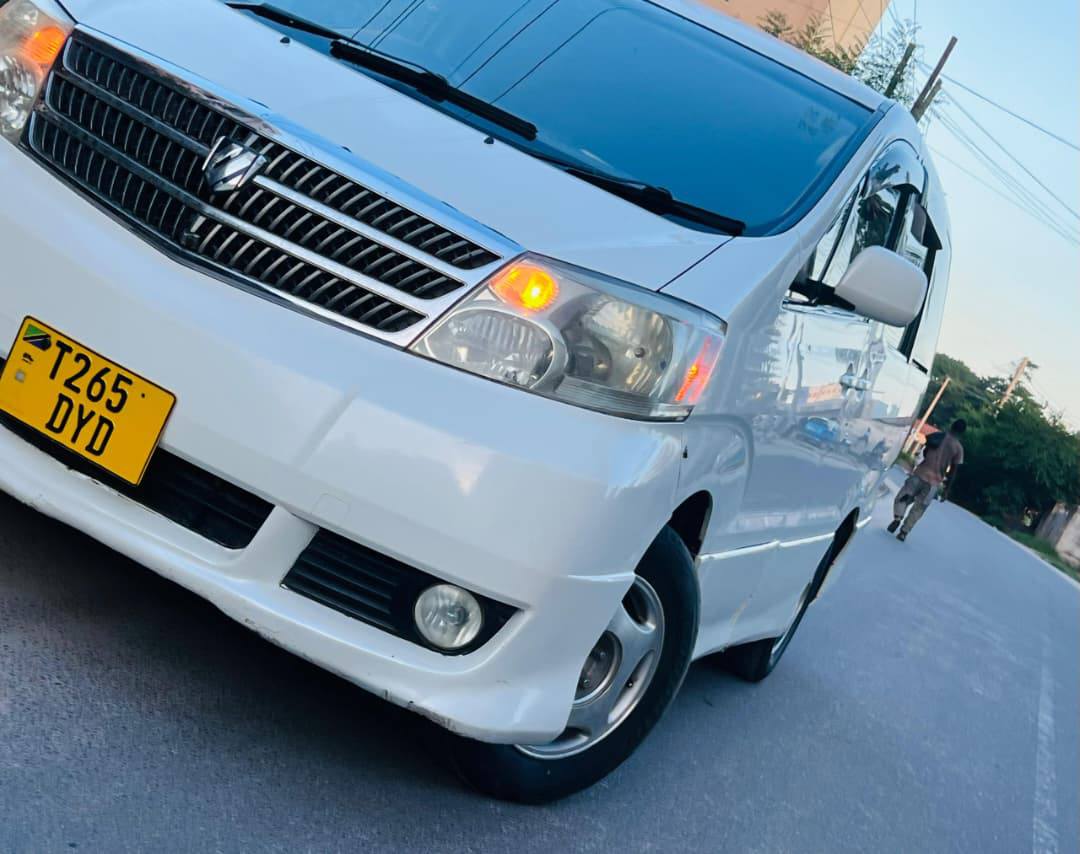 toyota alphard