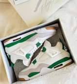 A picture of Sneakers at 180k